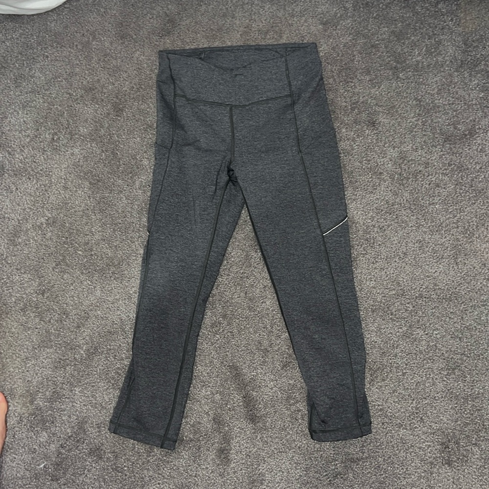 Lulu lemon cropped leggings